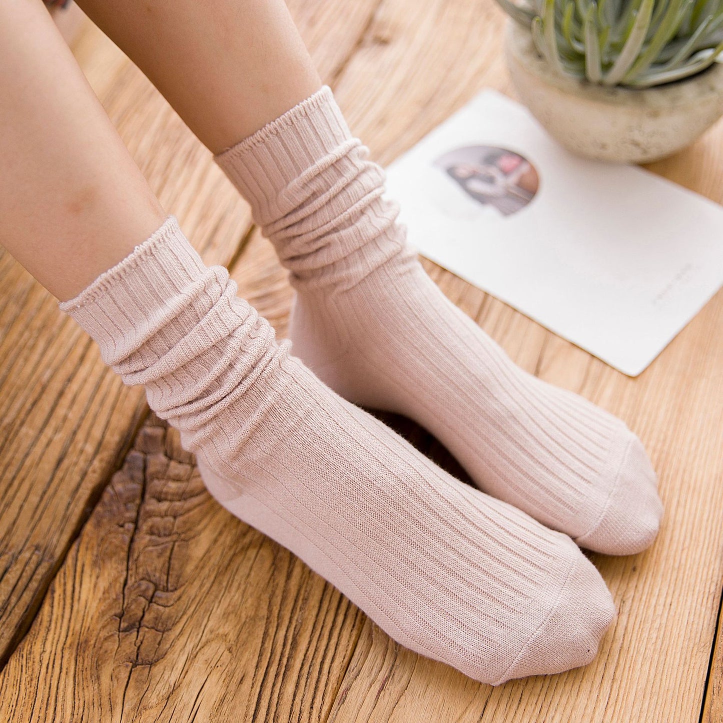 🧦✨ UltraSoft Hanes Crew Socks – 100% Cotton Comfort