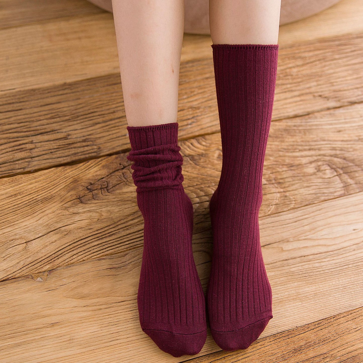 🧦✨ UltraSoft Hanes Crew Socks – 100% Cotton Comfort