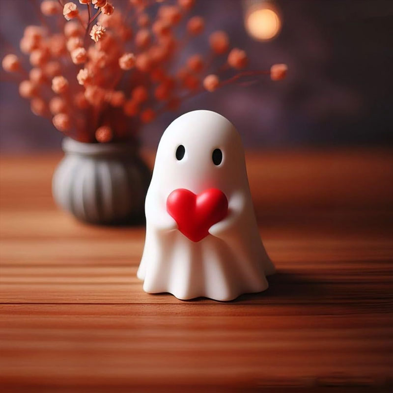👻 Ghost Ornaments – Adorable with a Spooky Twist! 🎃