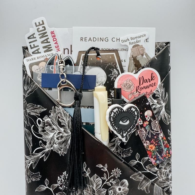 š„LAST DAY 50% OFFšGothic Blind Date with a Bookš¤Buy 2 Get 1 FREE