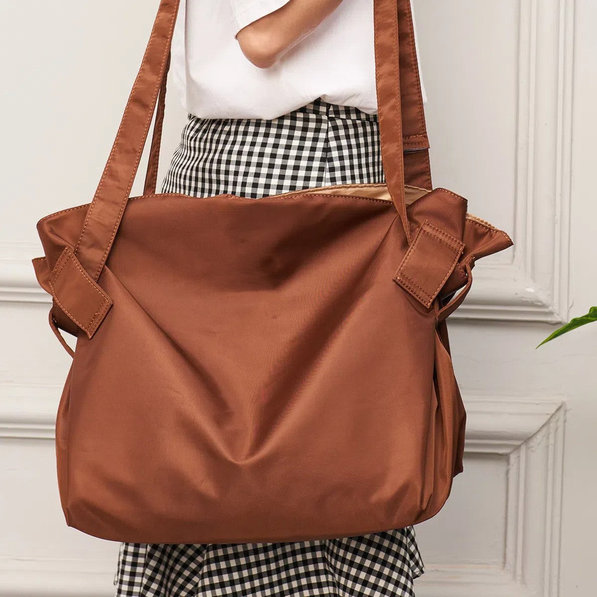 ✨ SmartCarry™ 2-in-1 Convertible Tote & Mat