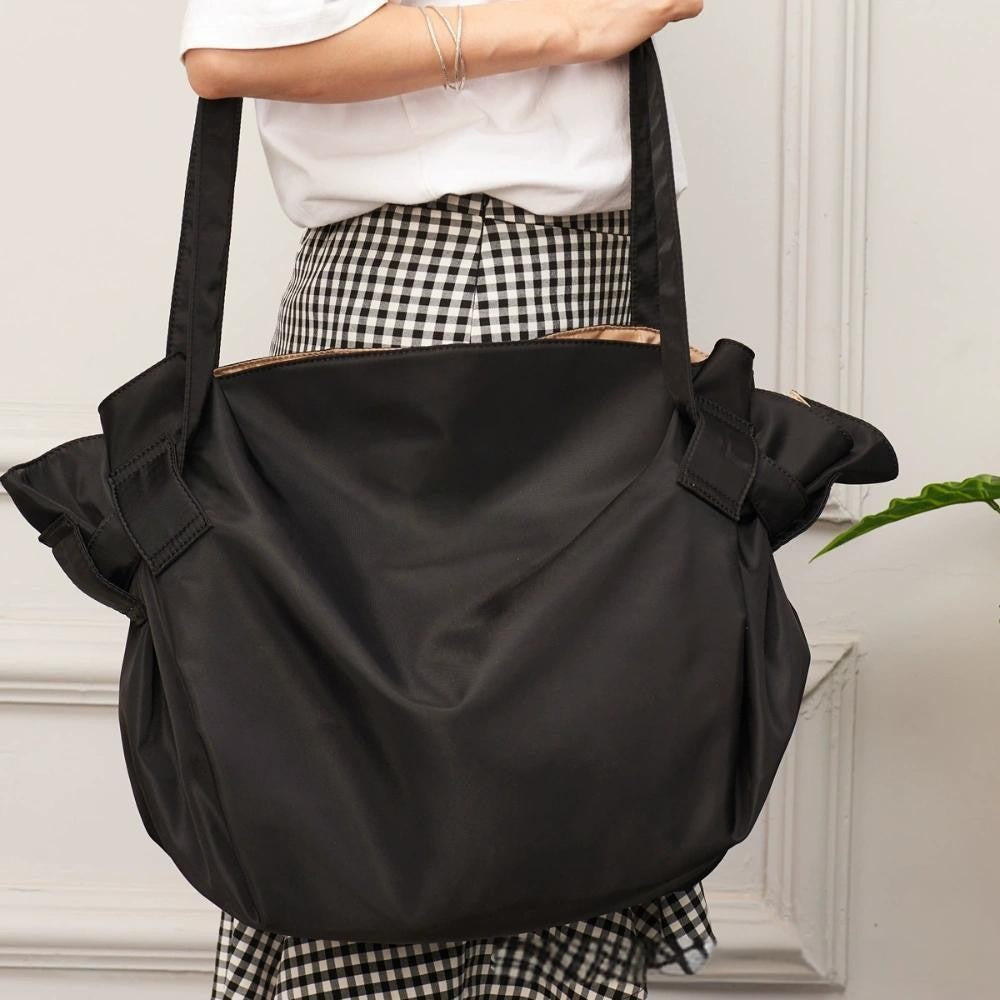 ✨ SmartCarry™ 2-in-1 Convertible Tote & Mat