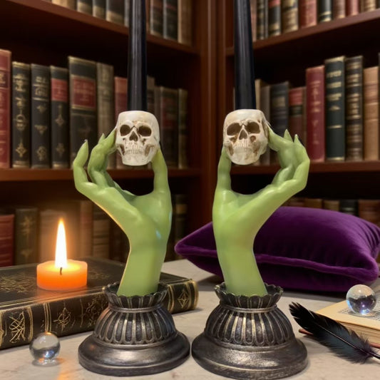 🕯️ Witch Hand Skull Candle Holder – Haunting Gothic Decor ✨